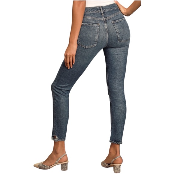 AGOLDE Toni Mid Rise Jean in Medium Wash with Light Distressing - Picture 3 of 13